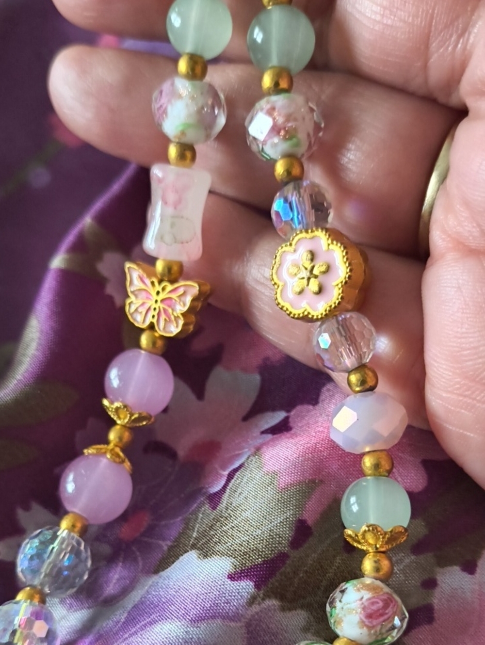 Beautiful Pastel Crystals Goldtone Purse Or Bag Charm/Chain Soo Very Pretty!